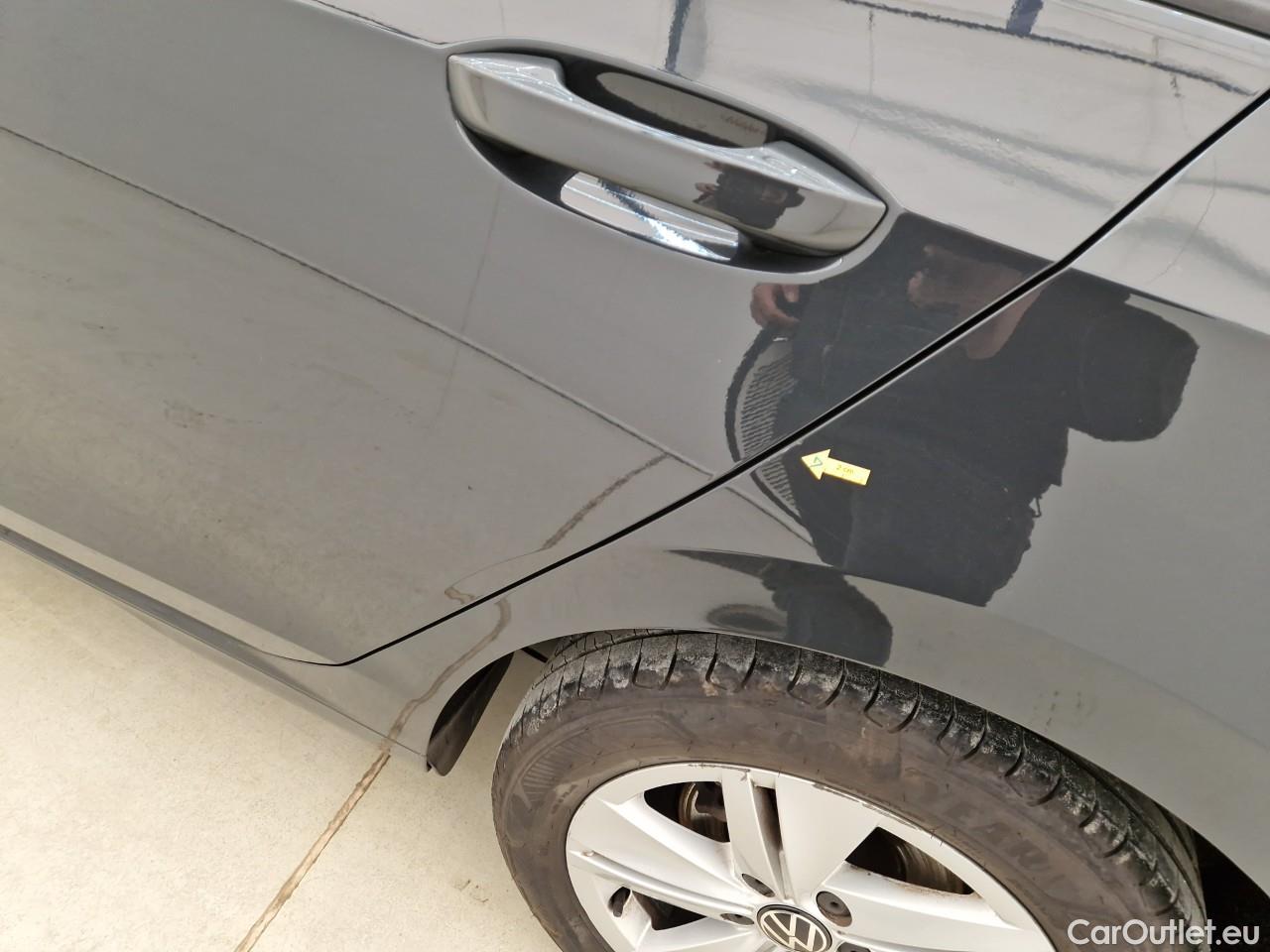  Volkswagen  Golf  2.0 TDI 116HP DSG Life Variant #24