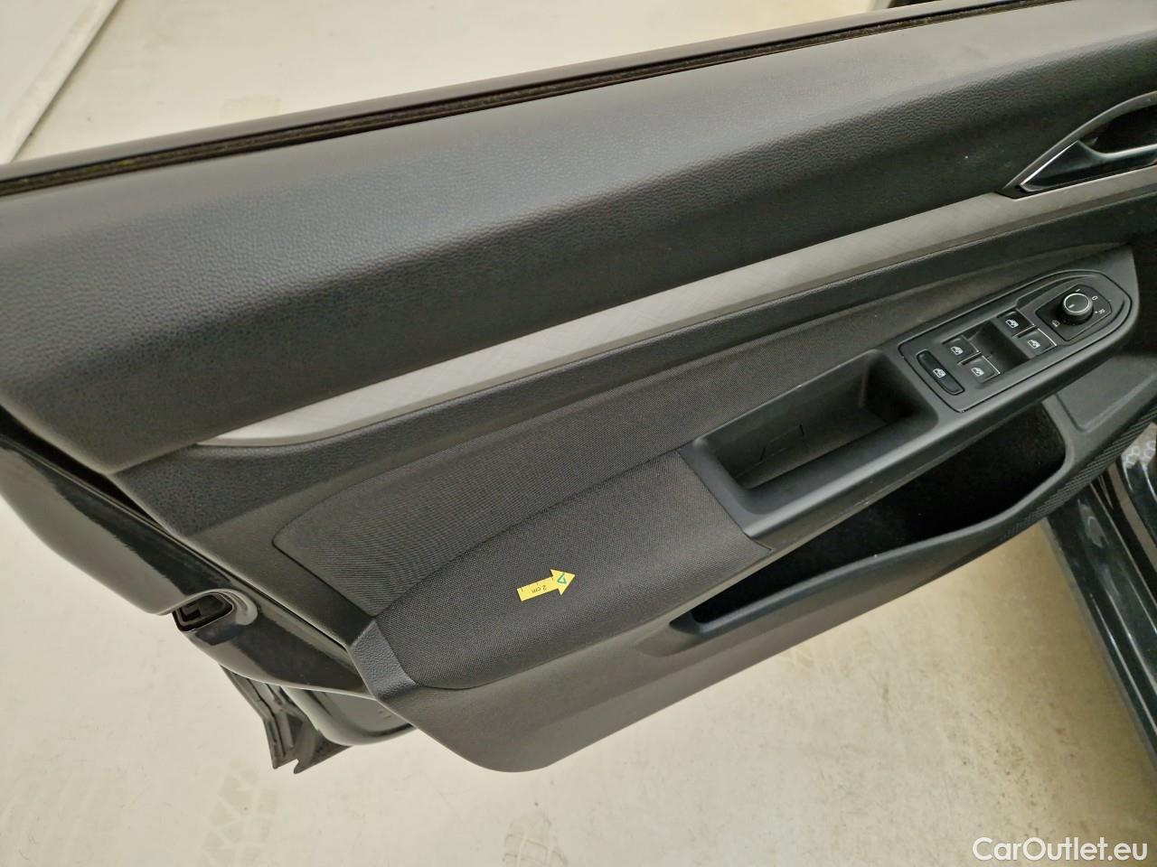  Volkswagen  Golf  2.0 TDI 116HP DSG Life Variant #27