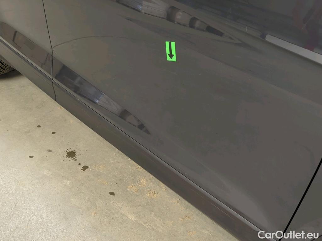  Volkswagen  T-ROC Design 1.5 TSI #17