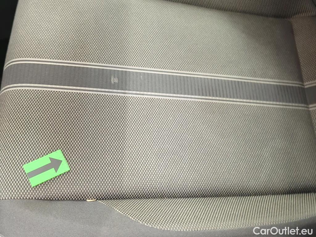  Volkswagen  T-ROC Design 1.5 TSI #12