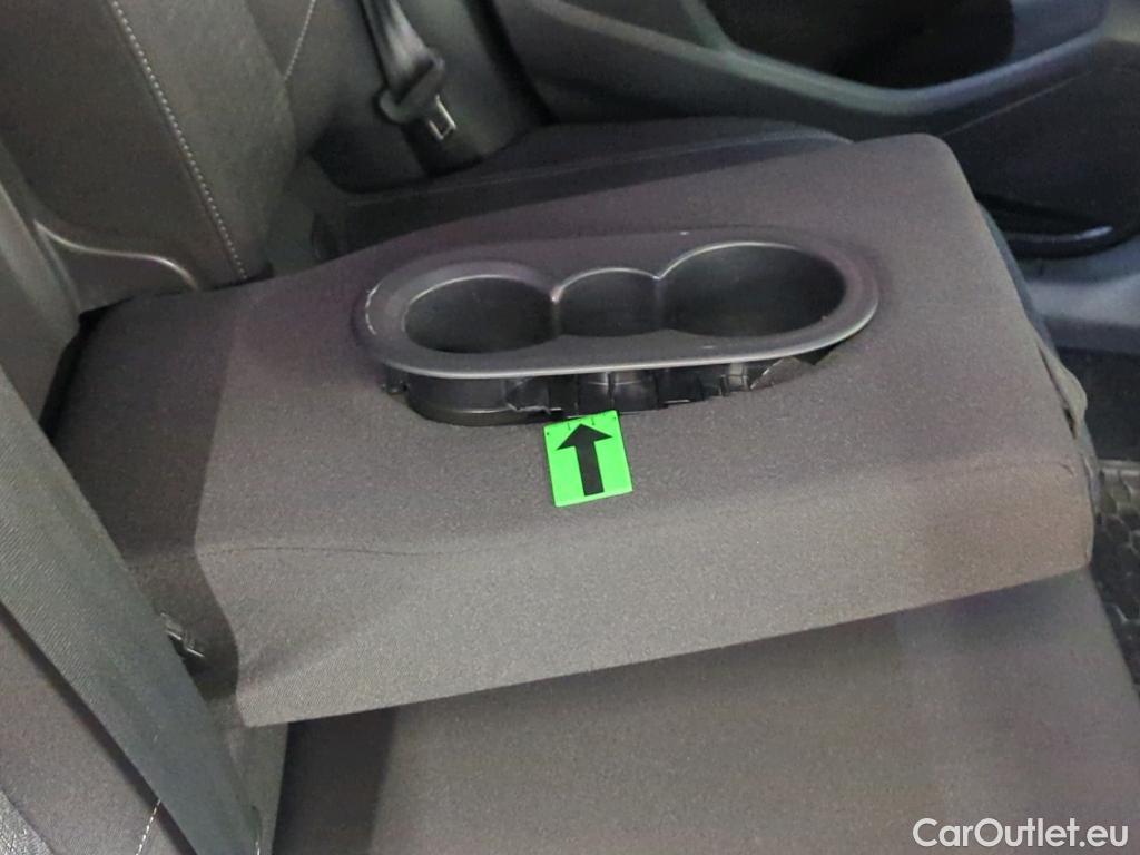  Volkswagen  Passat Comfortline 2.0 TDI DSG 150 CP #6