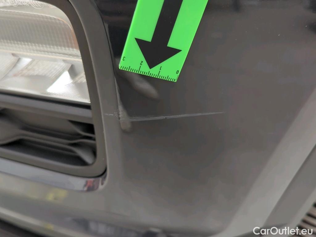  Volkswagen  T-ROC Design 1.5 TSI #8