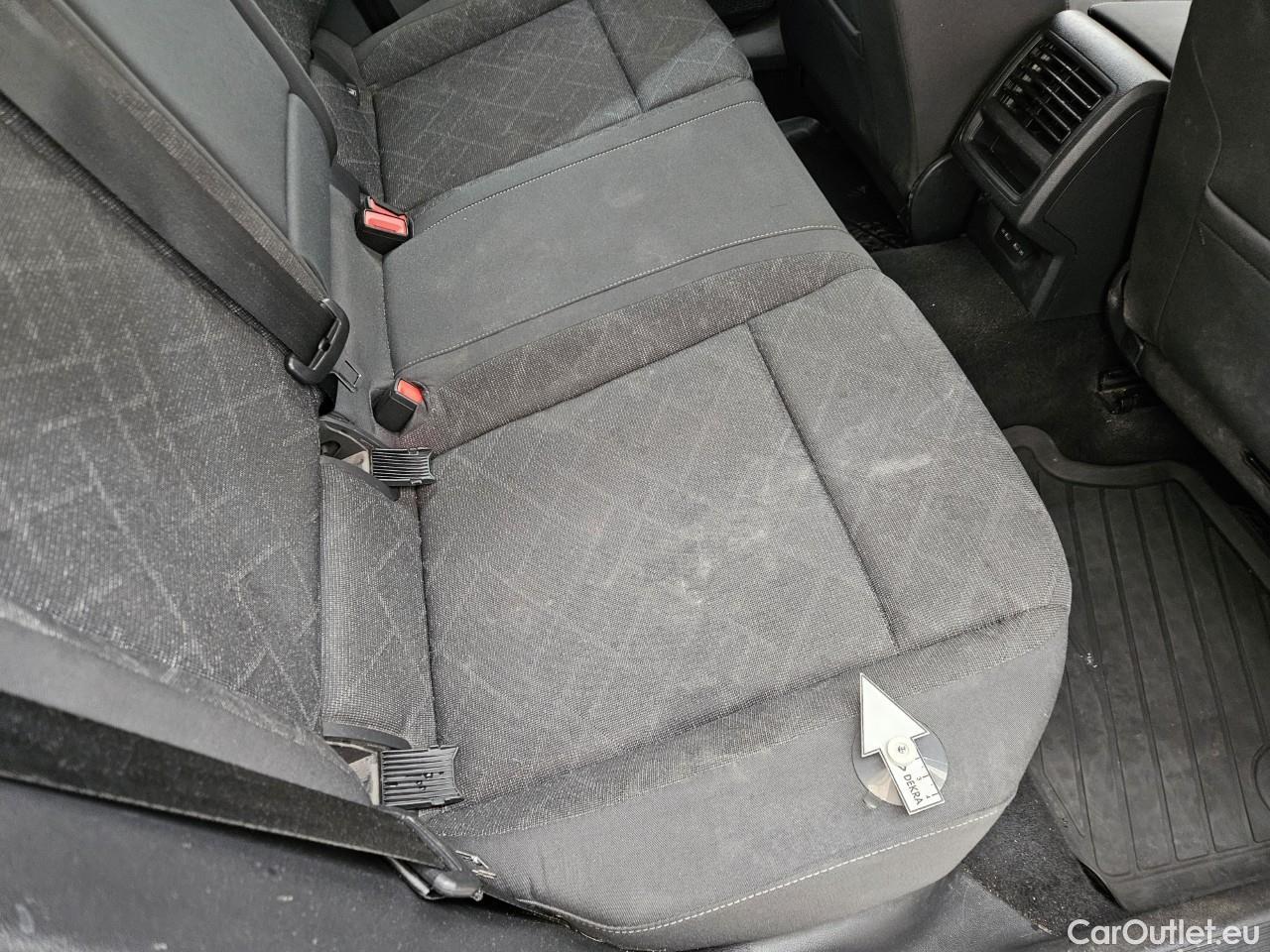  Volkswagen  Golf  2.0 TDI 116HP DSG Life Variant #43