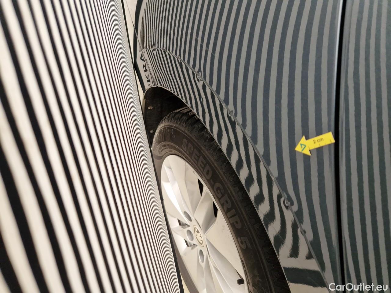  Skoda  Octavia 2.0 TDI 115CP Ambition DSG #30