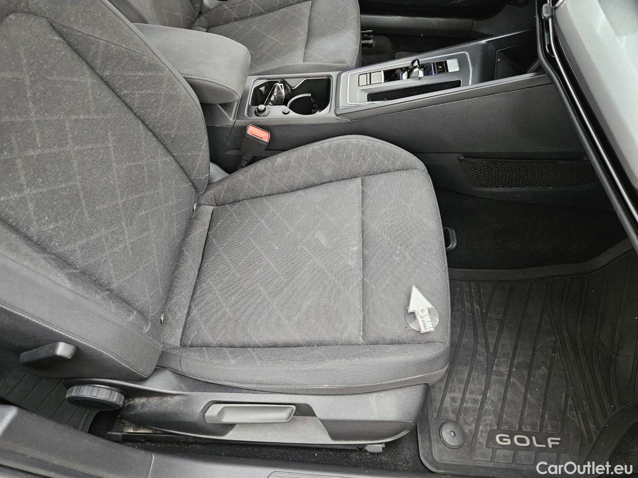  Volkswagen  Golf  2.0 TDI 116HP DSG Life Variant #37