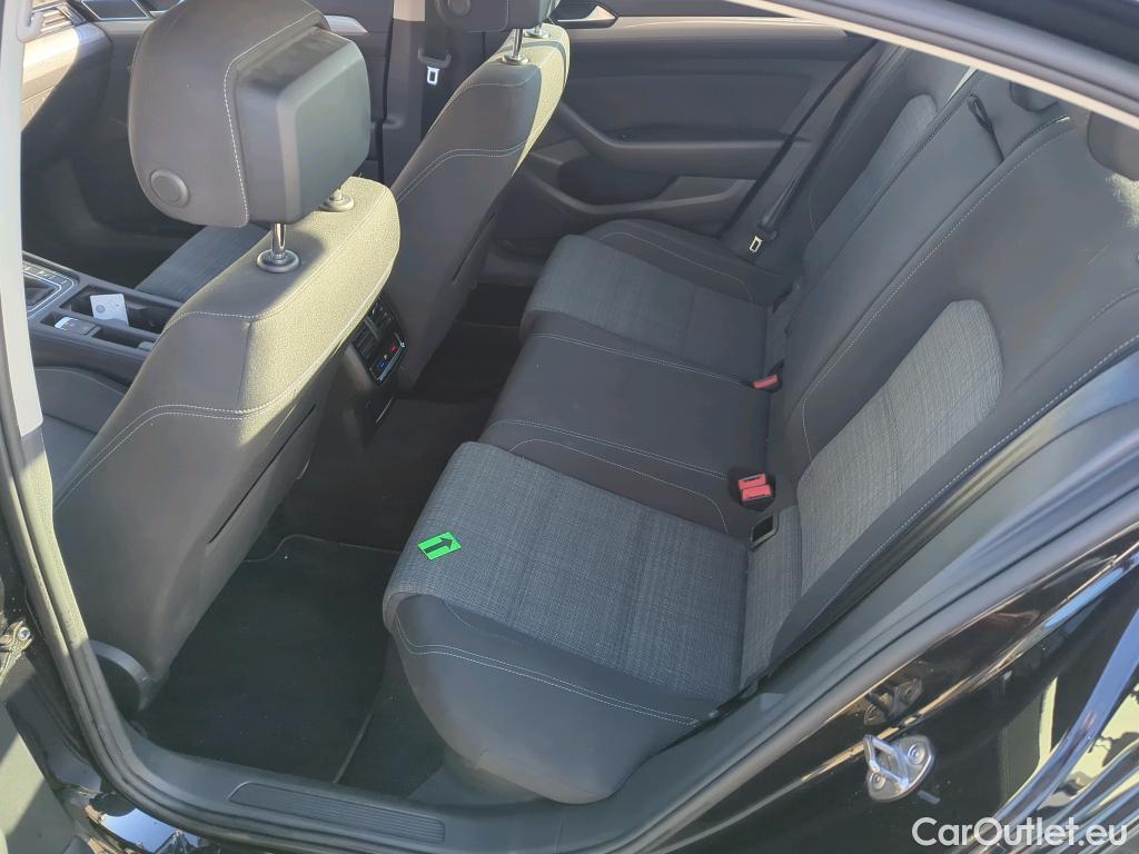  Volkswagen  Passat Comfortline1.5 TSI ACT DSG 150 CP #23