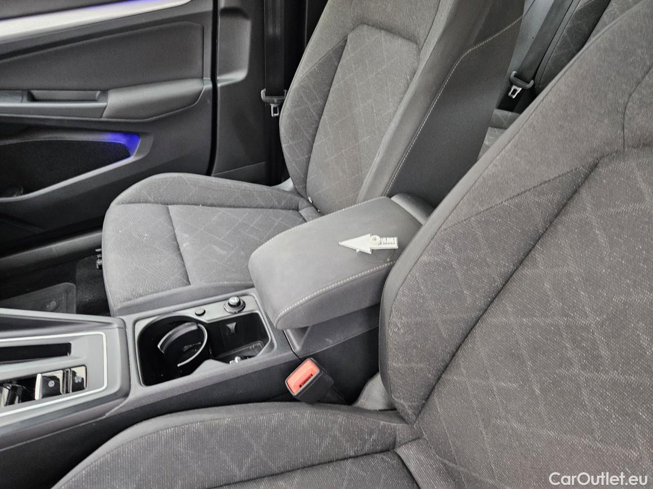  Volkswagen  Golf  2.0 TDI 116HP DSG Life Variant #36