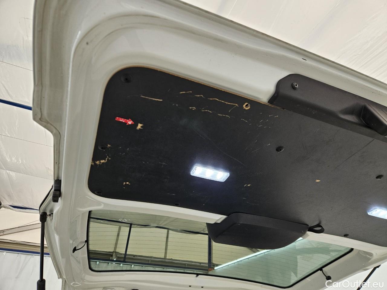  Volkswagen  Caddy  2.0 TDI 75 kW #44