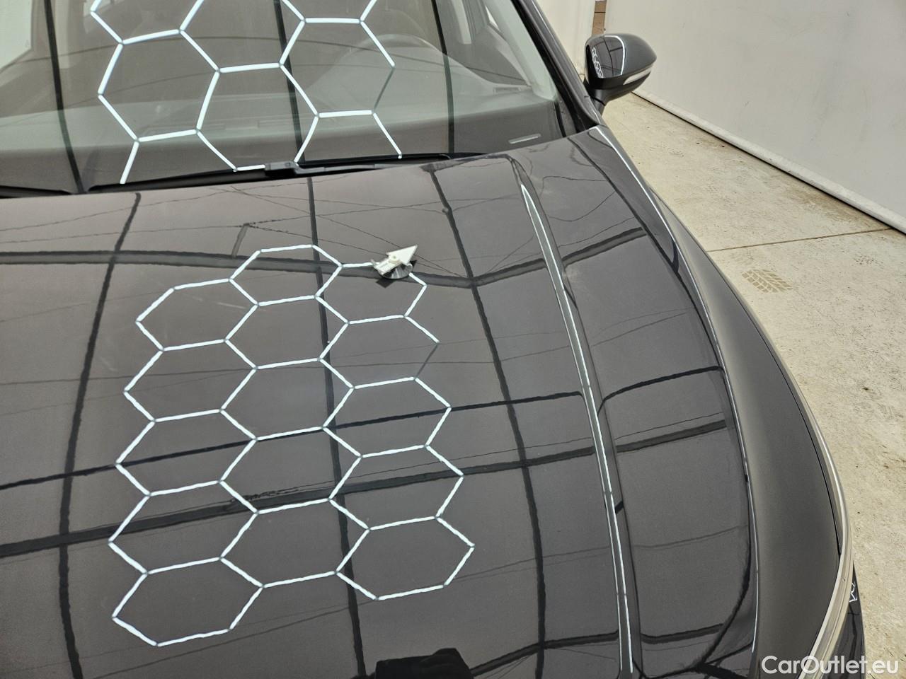  Volkswagen  Golf  2.0 TDI 116HP DSG Life Variant #18