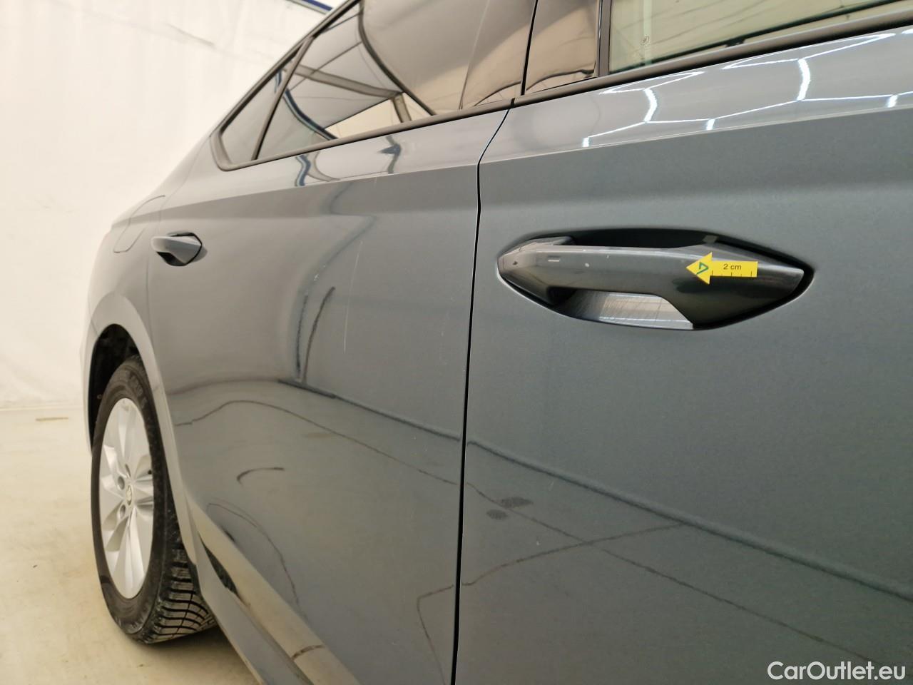  Skoda  Octavia 2.0 TDI 115CP Ambition DSG #23