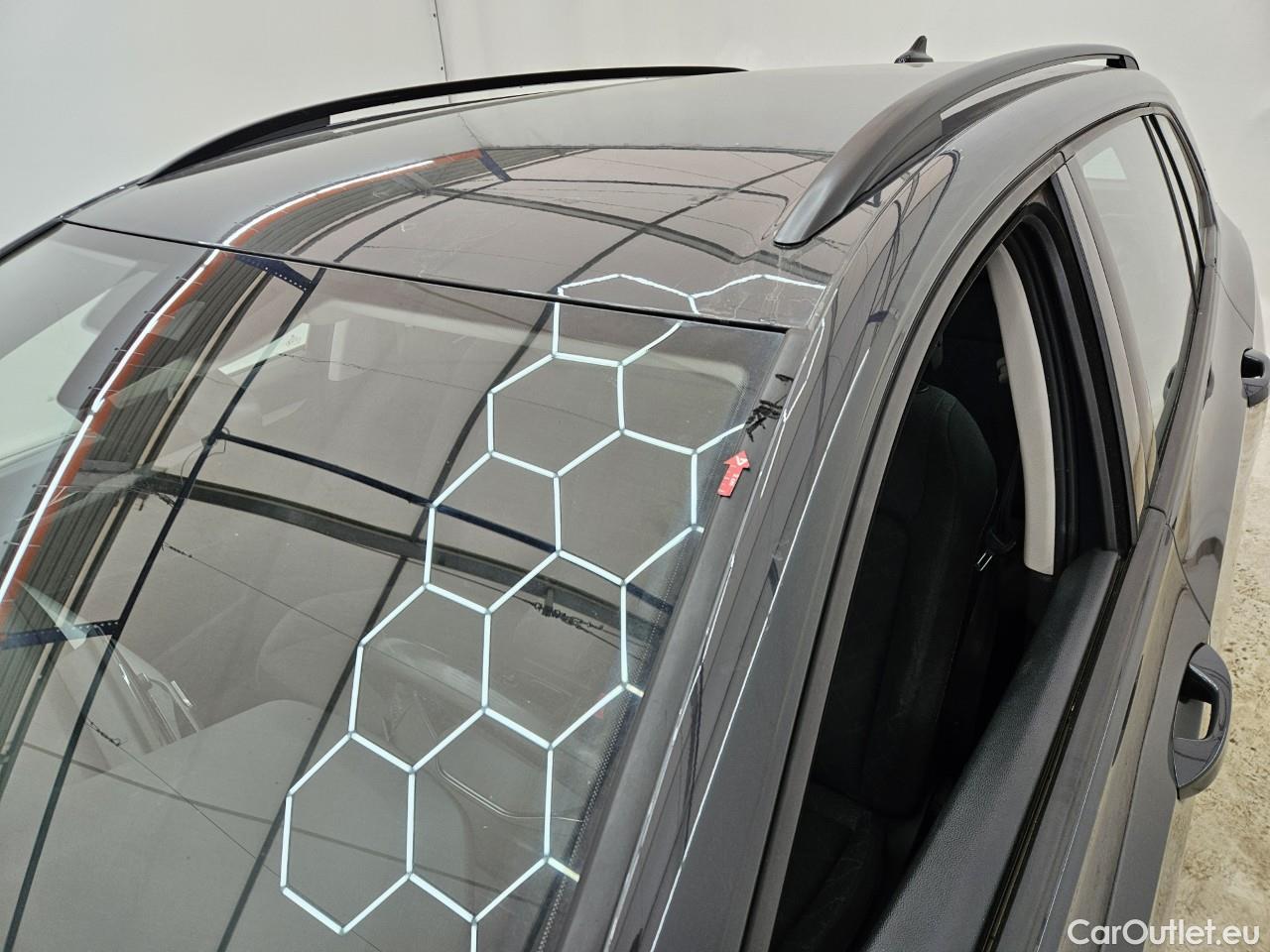  Volkswagen  Golf  2.0 TDI 116HP DSG Life Variant #6