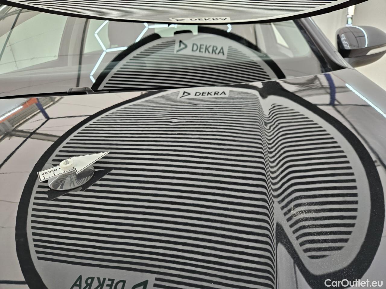  Volkswagen  Golf  2.0 TDI 116HP DSG Life Variant #17