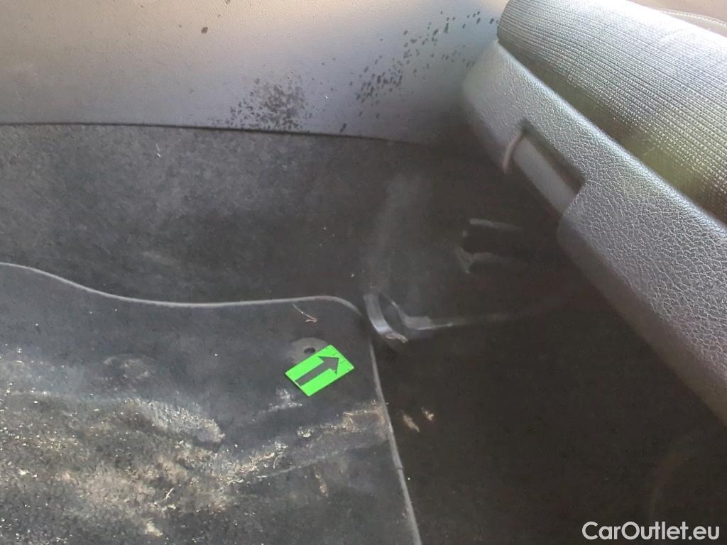  Volkswagen  Passat Comfortline1.5 TSI ACT DSG 150 CP #25