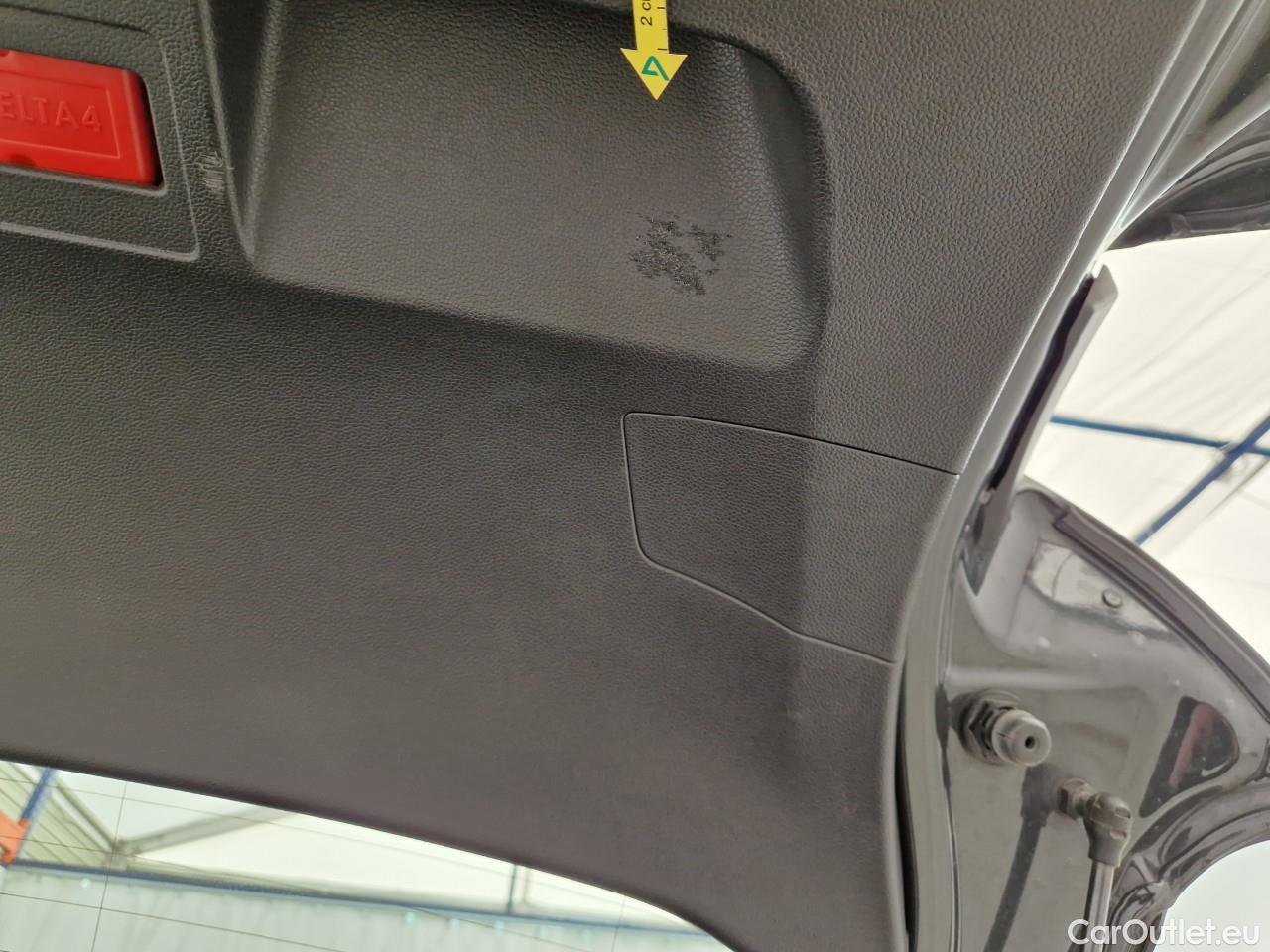  Volkswagen  Golf  2.0 TDI 116HP DSG Life Variant #41