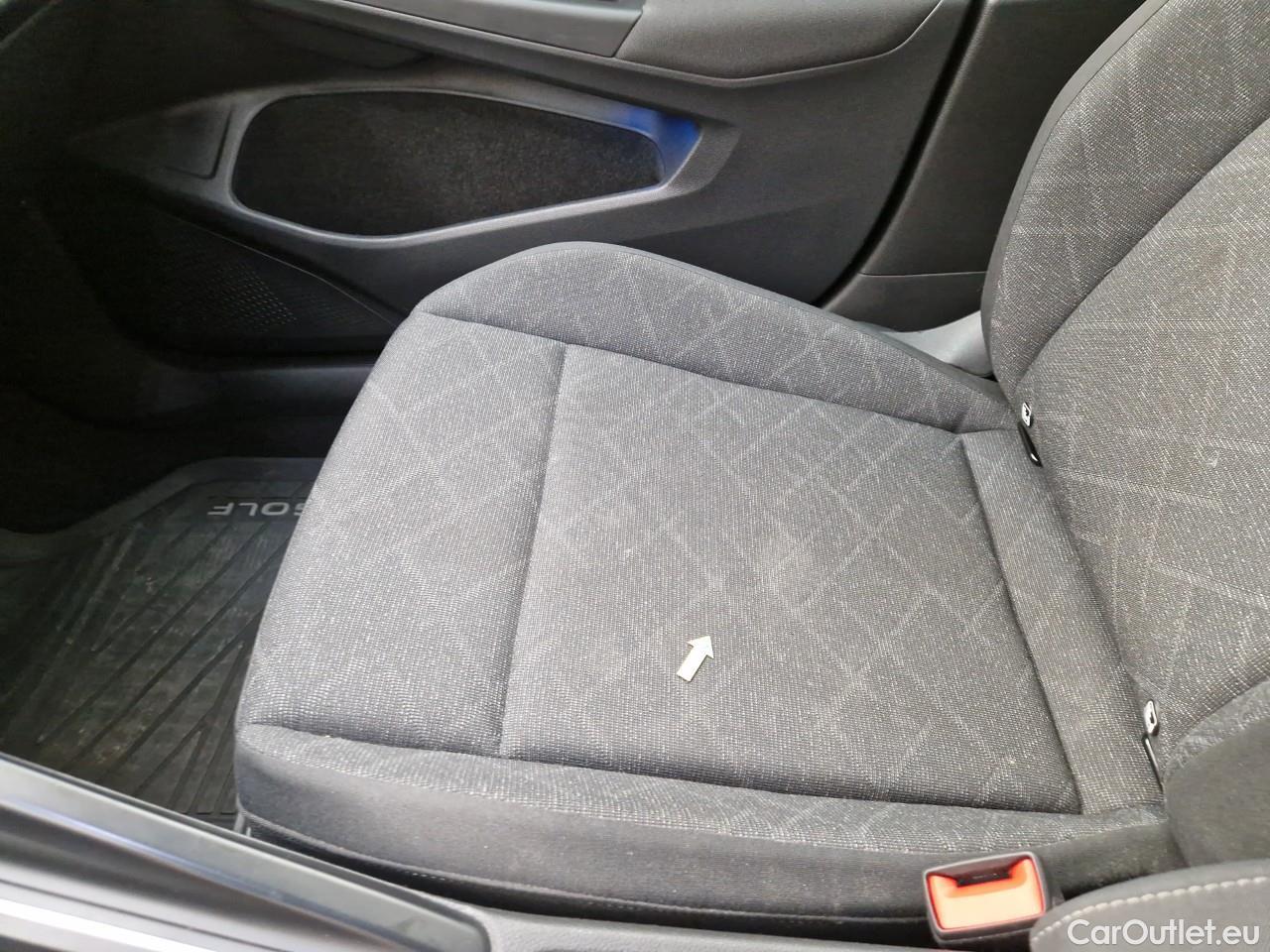  Volkswagen  Golf  2.0 TDI 116HP DSG Life Variant #33