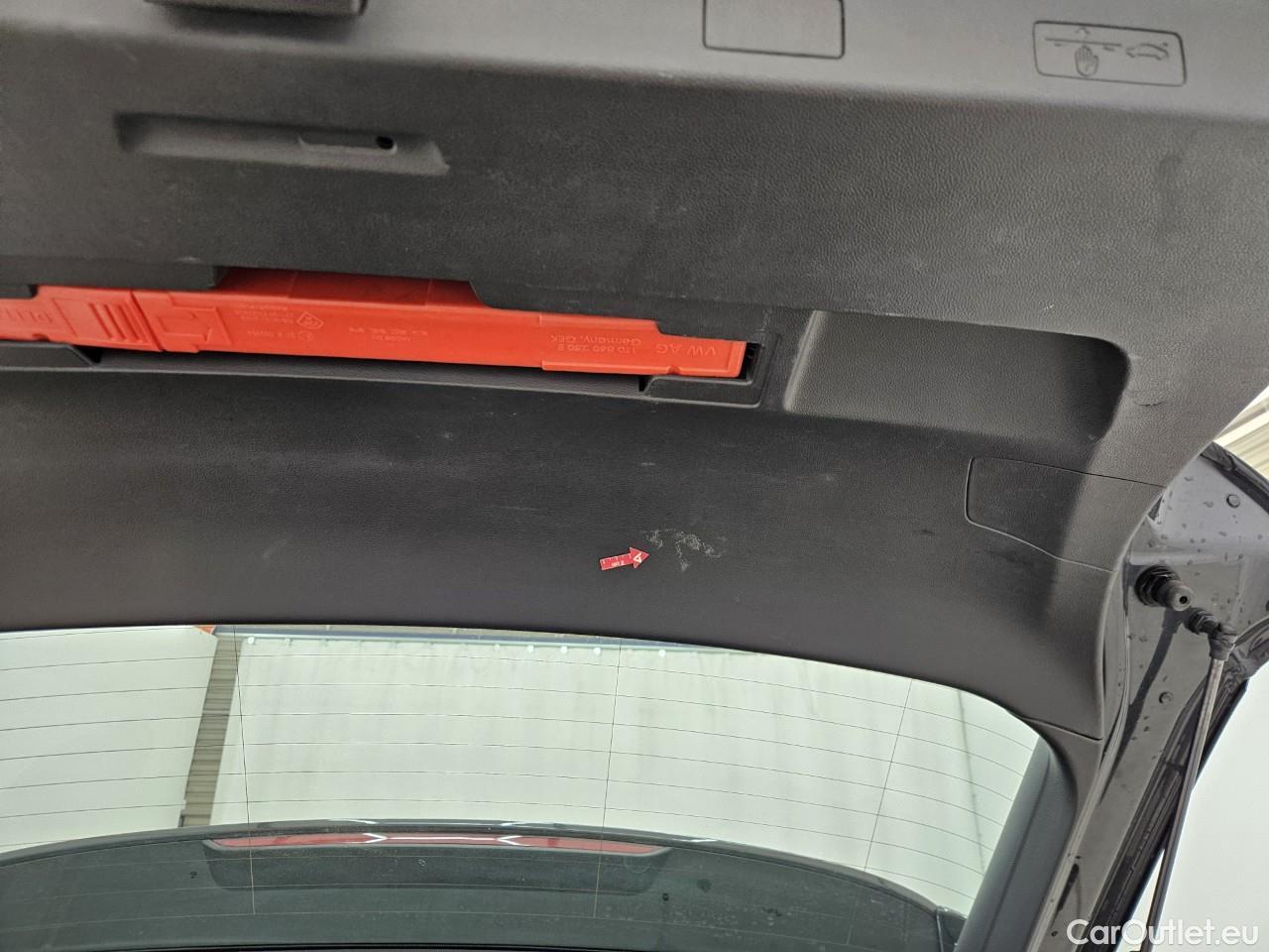  Volkswagen  Golf  2.0 TDI 116HP DSG Life Variant #55