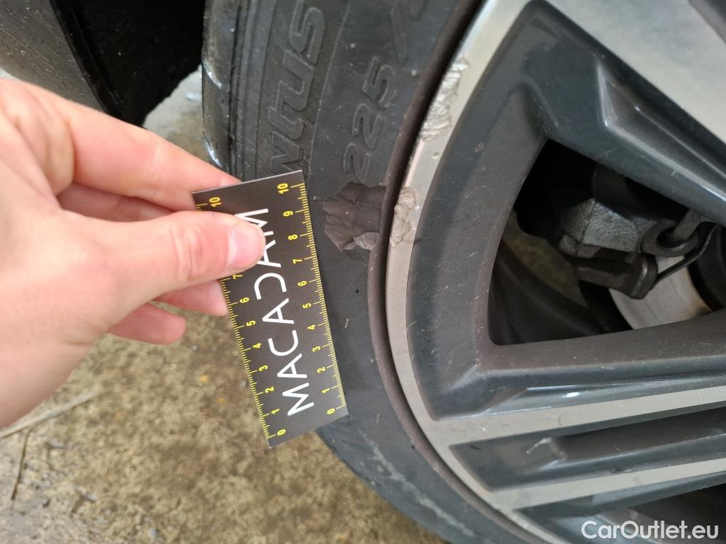  Bmw  Serie 1 BMW Série 1 / 2019 / 5P / Berline 116i Business Design #14