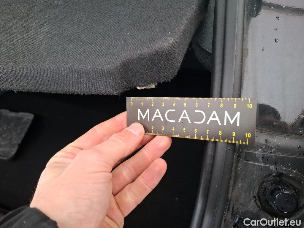  Bmw  Serie 1 BMW Série 1 / 2019 / 5P / Berline 116i Business Design #34