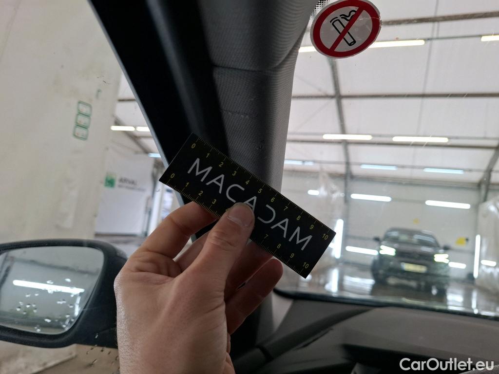  Bmw  Serie 1 BMW Série 1 / 2019 / 5P / Berline 116i Business Design #21