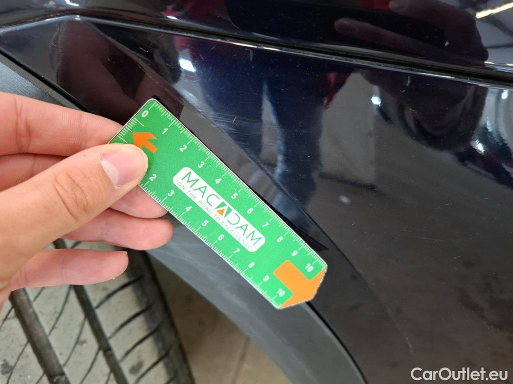  DS  DS7 DS DS 7 Crossback / 2017 / 5P / SUV E-TENSE 4x4 300 BASTILLE + #5