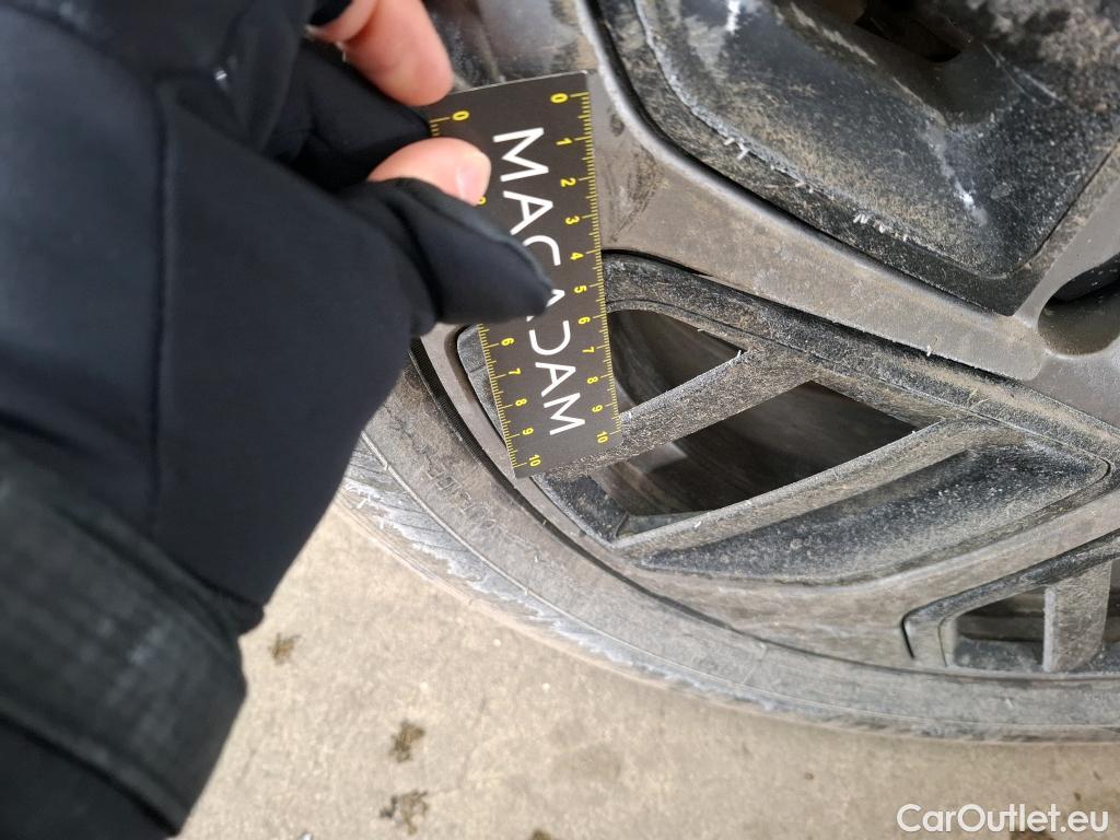  Citroen  C4  X Feel Pack 1.2 PureTech 130CV BVA8 6E #5