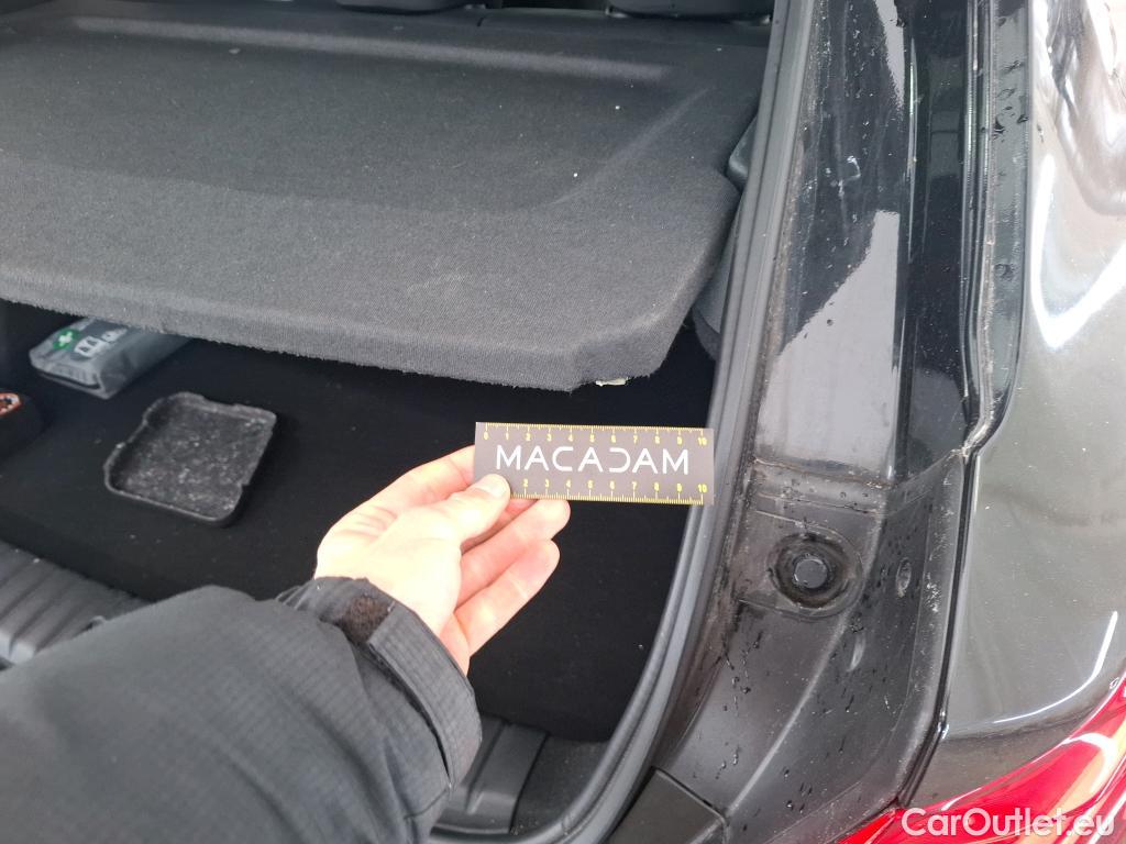  Bmw  Serie 1 BMW Série 1 / 2019 / 5P / Berline 116i Business Design #33