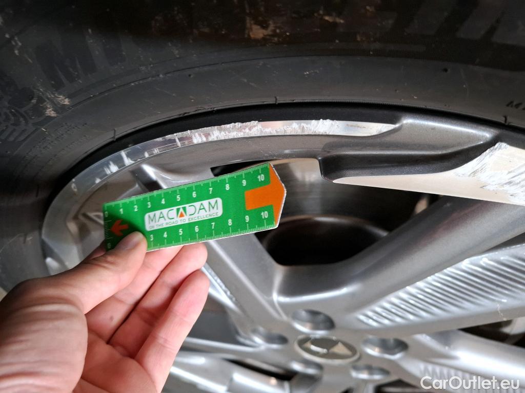  DS  DS7 DS DS 7 Crossback / 2017 / 5P / SUV E-TENSE 4x4 300 BASTILLE + #22