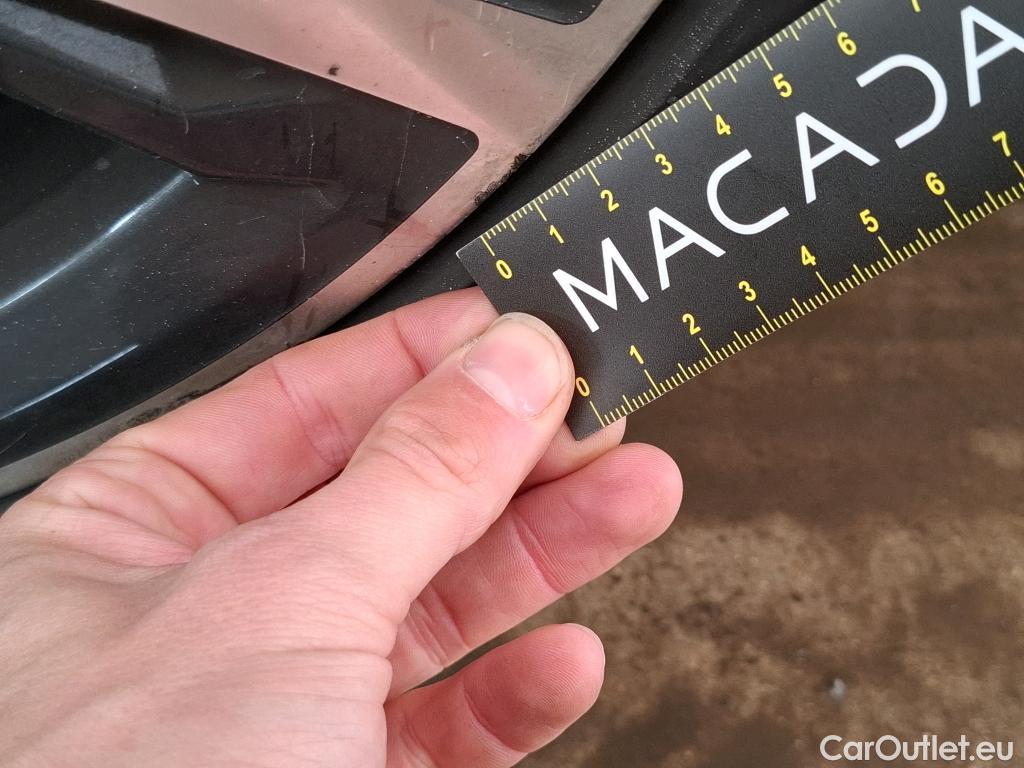  Bmw  Serie 1 BMW Série 1 / 2019 / 5P / Berline 116i Business Design #20