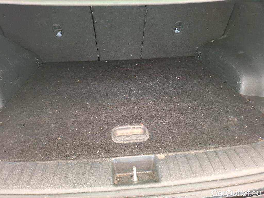  KIA  Sportage KIA  / 2021 / 5P / SUV 1.6 T-GDI 265 PHEV AUTO 4WD GT-LINE PREM #11