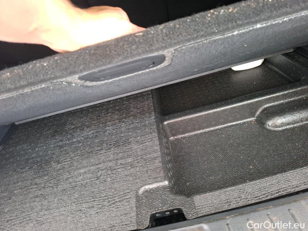  KIA  Sportage  GT-Line Premium Plug-in Hybrid 4WD 1.6 T-GDI 265CV BVA6 E6d #68