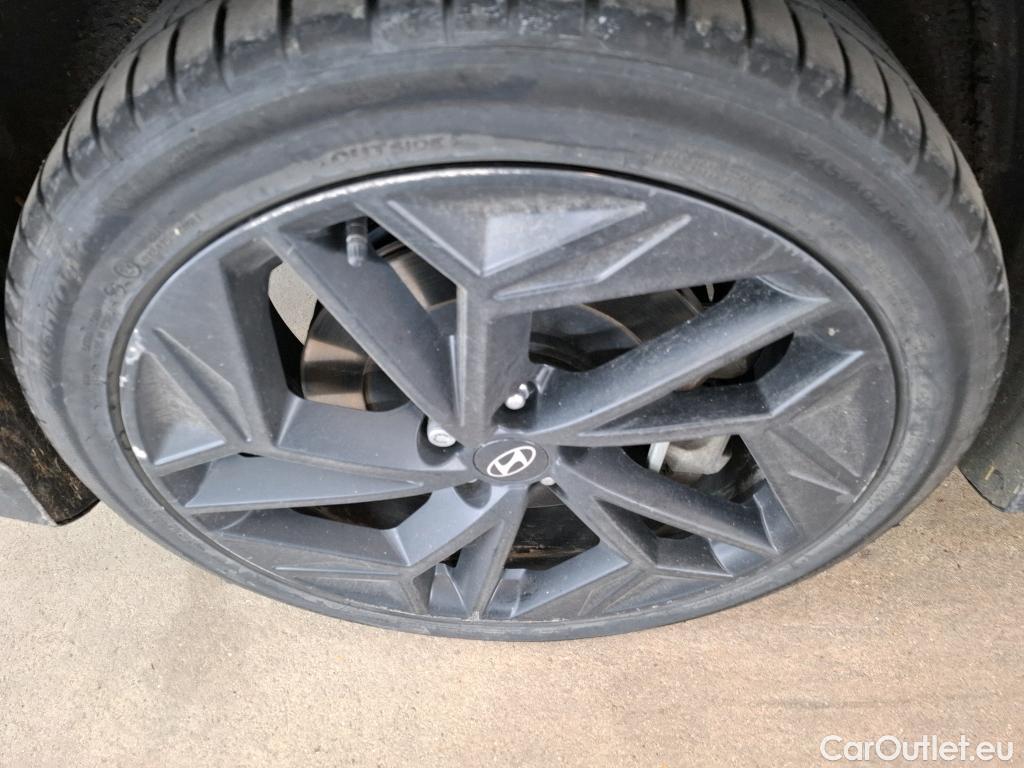  Hyundai   Ioniq Ioniq 6 First Edition Electrique 4WD 77kWh BVA #13