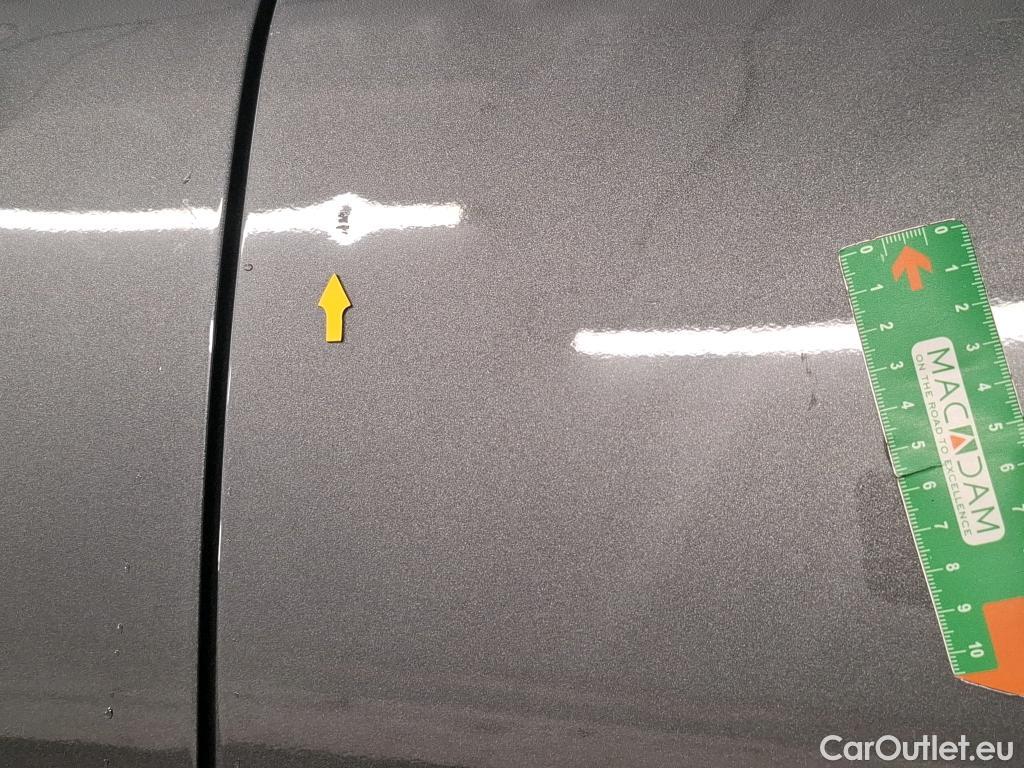  Ford  Kuga FORD  / 2019 / 5P / SUV 2.5 Duratec 190 FHEV Powershift Titanium #8