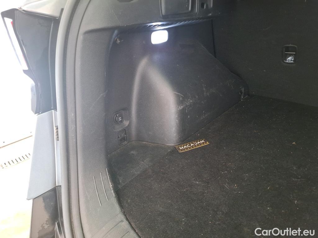  KIA  Sportage KIA  / 2021 / 5P / SUV 1.6 T-GDI 265 PHEV AUTO 4WD GT-LINE PREM #16