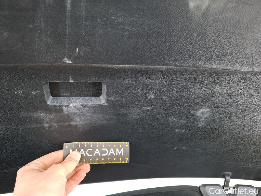  Ford  Kuga FORD  / 2019 / 5P / SUV 2.5 Dur 225 hybrid PHEV Pshift Titanium #15