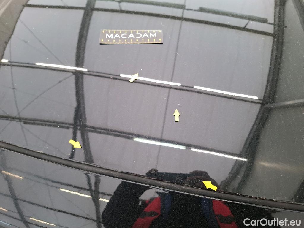  Ford  Kuga FORD  / 2019 / 5P / SUV 2.5 Dur 225 hybrid PHEV Pshift Titanium #4