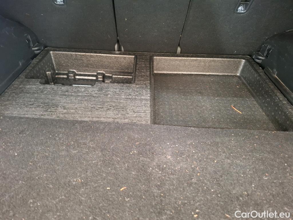  KIA  Sportage KIA  / 2021 / 5P / SUV 1.6 T-GDI 265 PHEV AUTO 4WD GT-LINE PREM #10