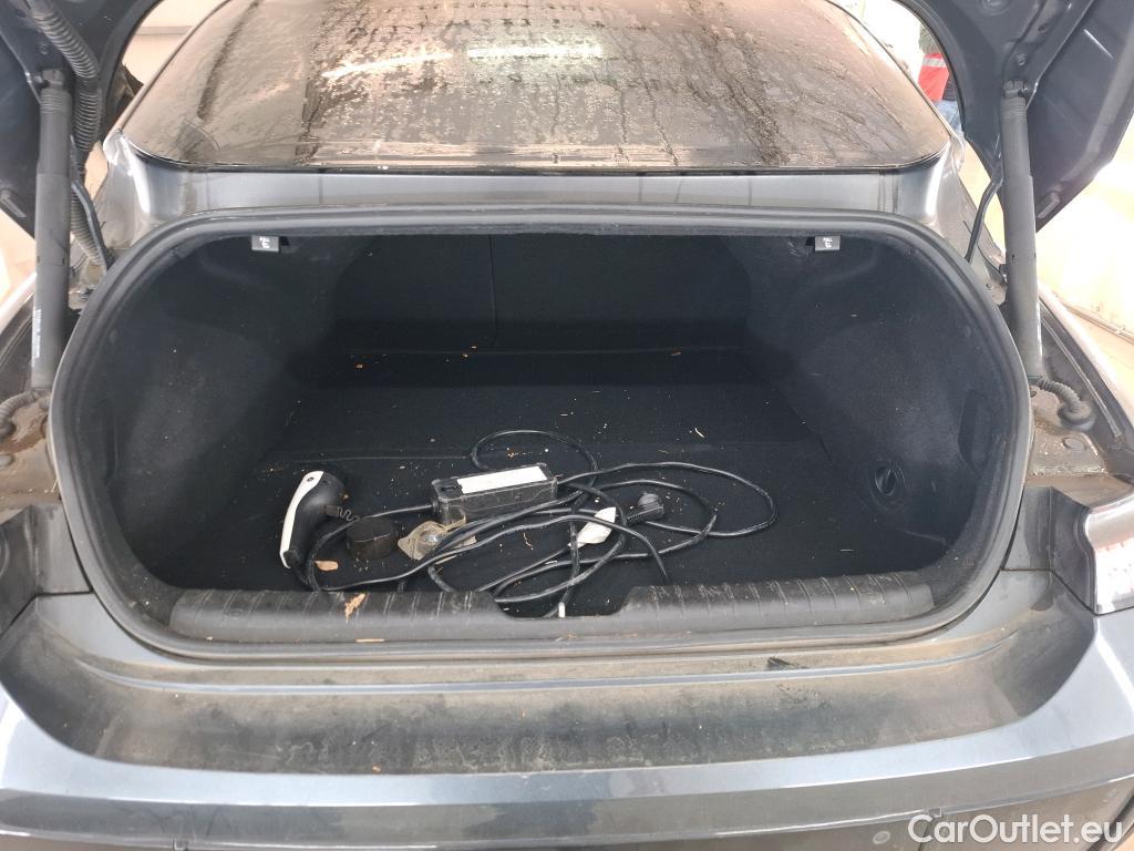  Hyundai   Ioniq Ioniq 6 First Edition Electrique 4WD 77kWh BVA #8