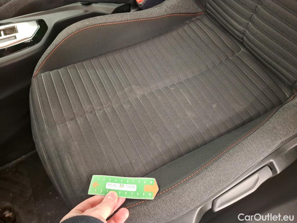  Peugeot  2008  Active Pack 1.2 PureTech 130CV BVA8 E6d #9