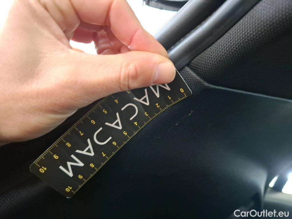  Peugeot  2008  Active Pack 1.2 PureTech 130CV BVA8 E6d #10