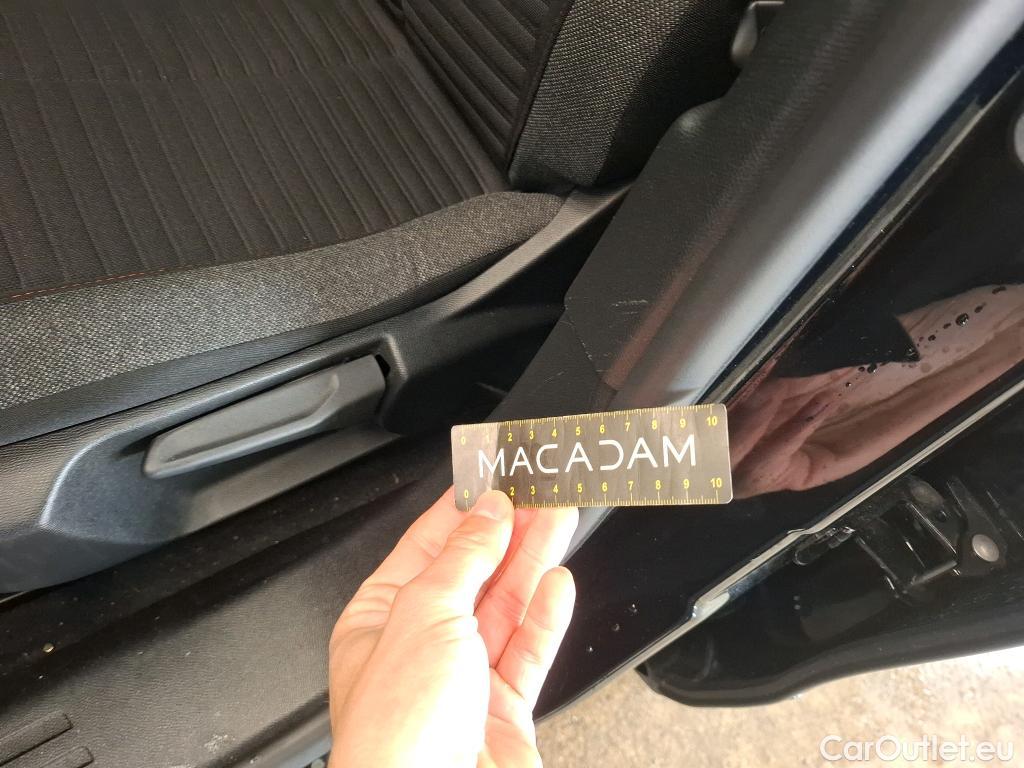  Peugeot  2008  Active Pack 1.2 PureTech 130CV BVA8 E6d #5