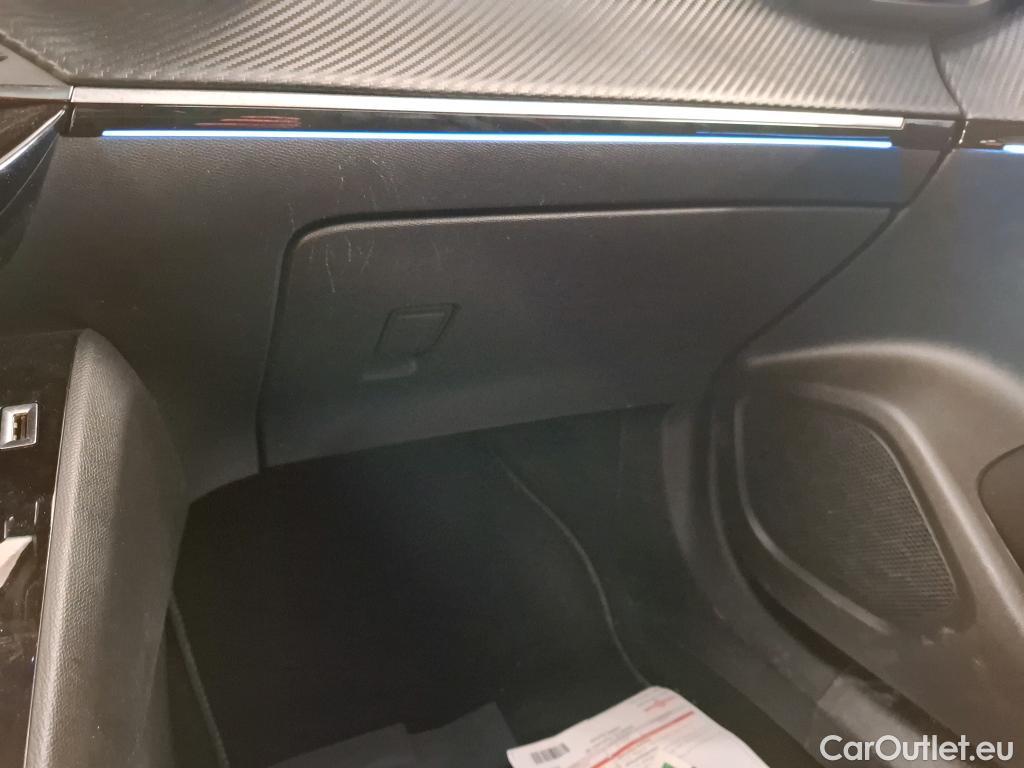  Peugeot  2008 PEUGEOT  / 2019 / 5P / Crossover PureTech 130 S&S GT PACK #6