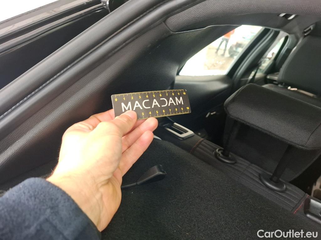  Peugeot  2008  Active Pack 1.2 PureTech 130CV BVA8 E6d #8