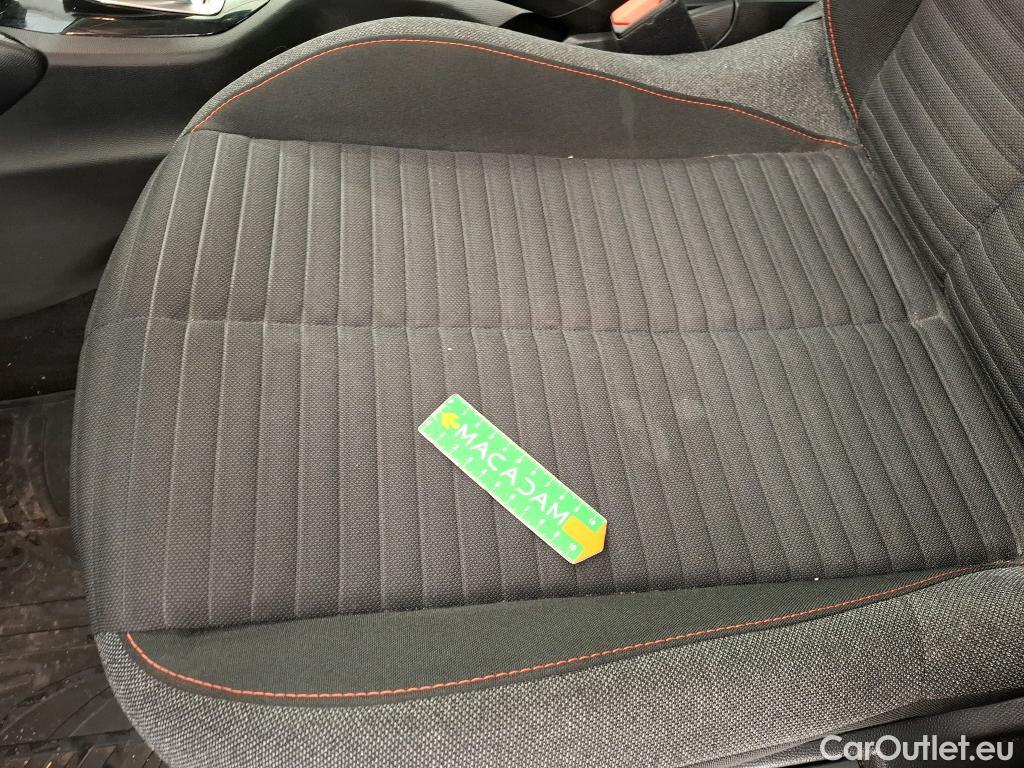  Peugeot  2008  Active Business 1.2 PureTech 130CV BVA8 E6d #5