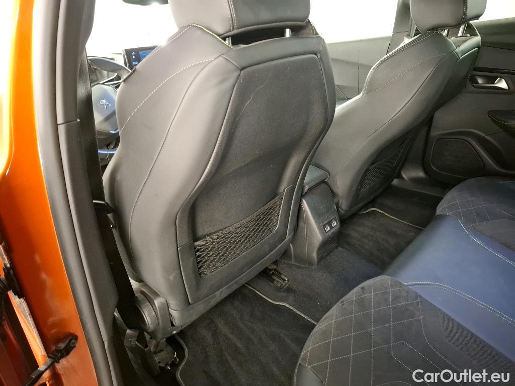  Peugeot  2008 PEUGEOT  / 2019 / 5P / Crossover PureTech 130 S&S GT PACK #8