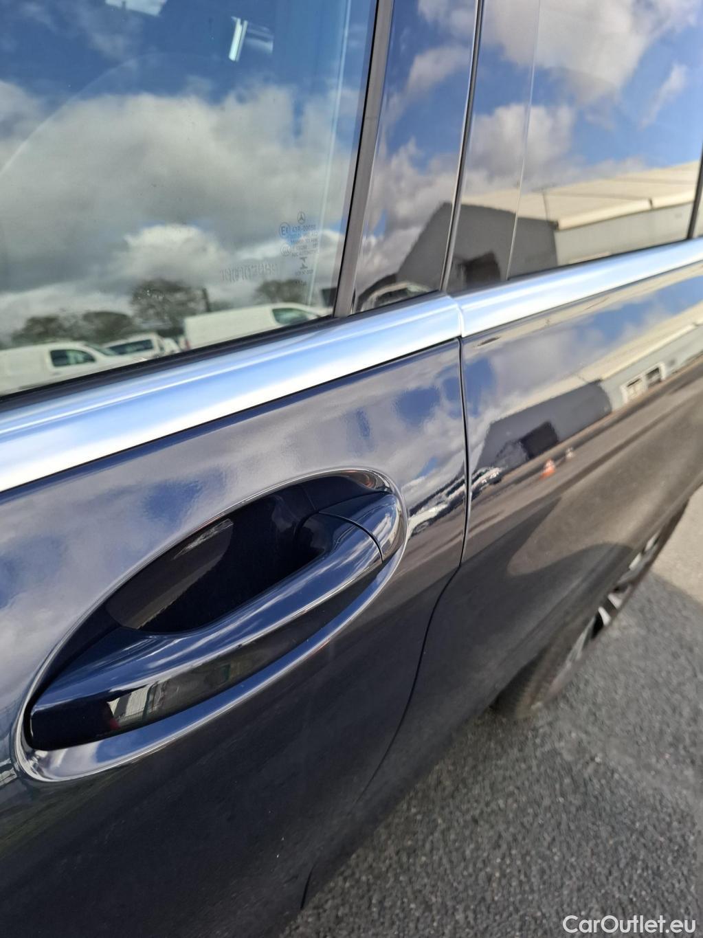  Mercedes  G-Klasee MERCEDES-BENZ GLC / 2019 / 5P / SUV 2.0 GLC 300 E BUSINESS LINE 4MATIC #34