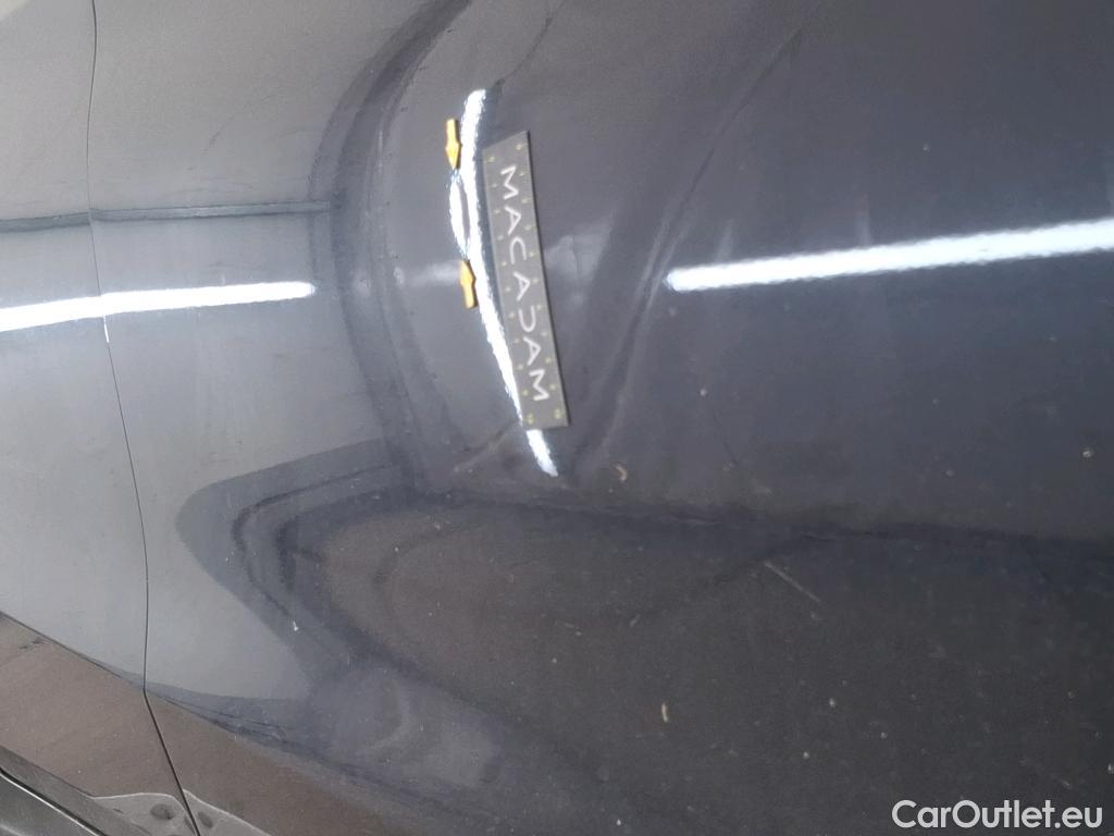  Mercedes  G-Klasee MERCEDES-BENZ GLC / 2019 / 5P / SUV 2.0 GLC 300 E BUSINESS LINE 4MATIC #117