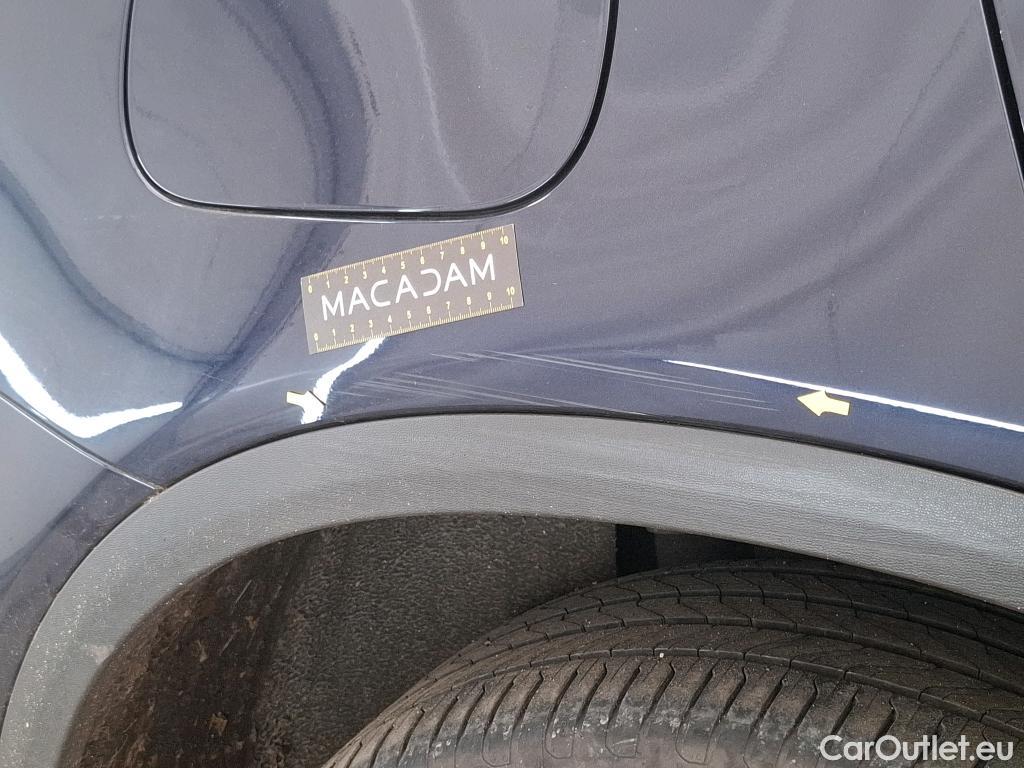  Mercedes  G-Klasee MERCEDES-BENZ GLC / 2019 / 5P / SUV 2.0 GLC 300 E BUSINESS LINE 4MATIC #32