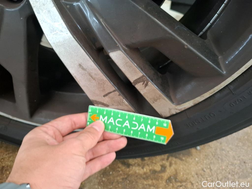  Peugeot  3008  GT 1.2 PureTech 130CV BVA8 E6d #25