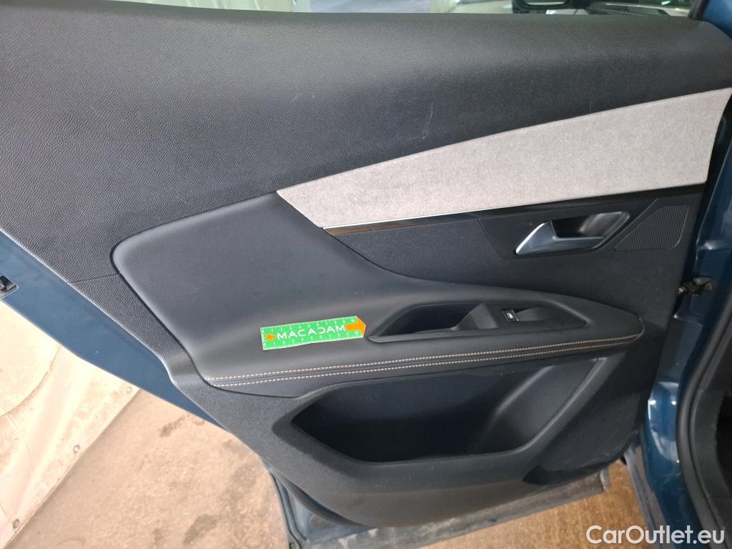  Peugeot  3008  GT 1.2 PureTech 130CV BVA8 E6d #33