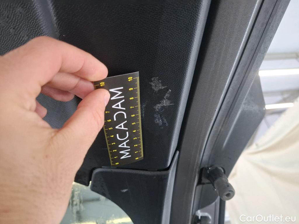  Peugeot  2008  Allure Pack 1.2 PureTech 130CV BVA8 E6d #34